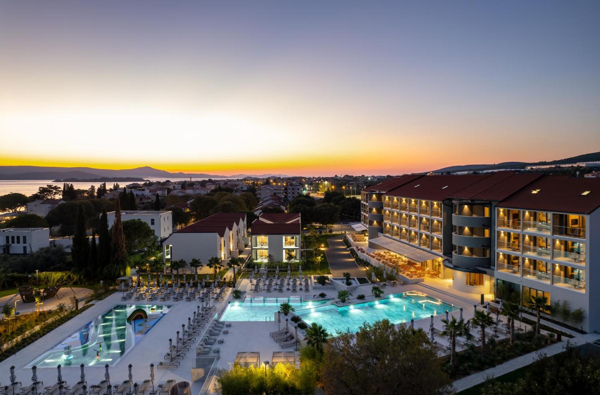 Molum & Residences 5* סבטי פיליפ אי ג'קוב